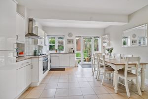 Photo 11- click for photo gallery